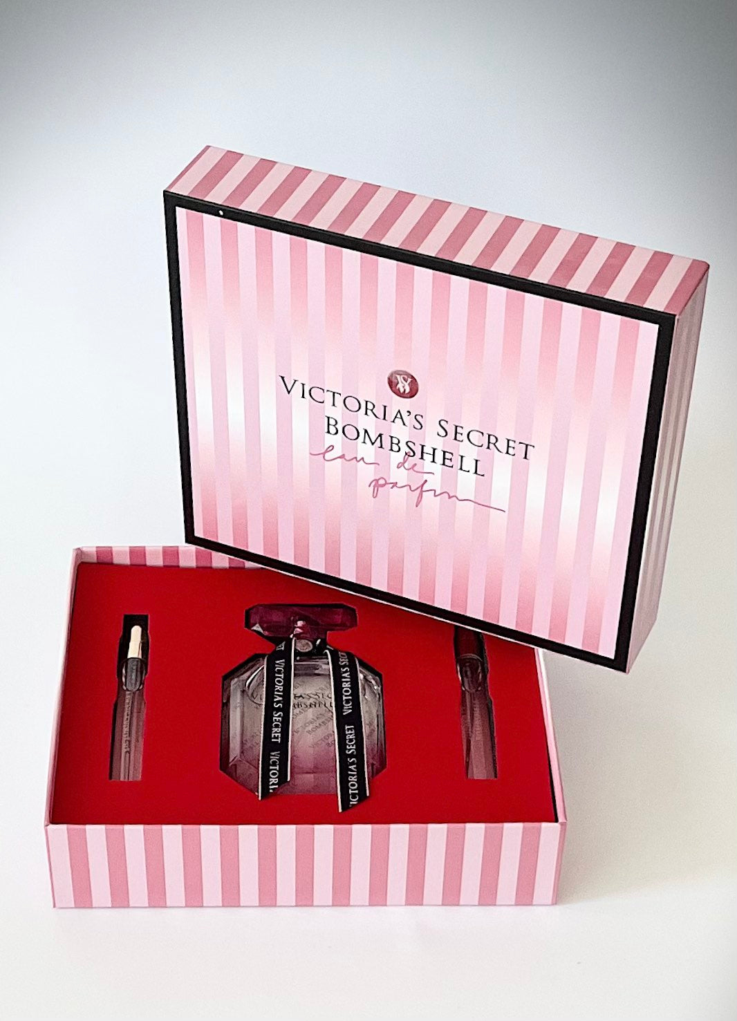 Дамски луксозен комплект – Victoria Secret Bombshell